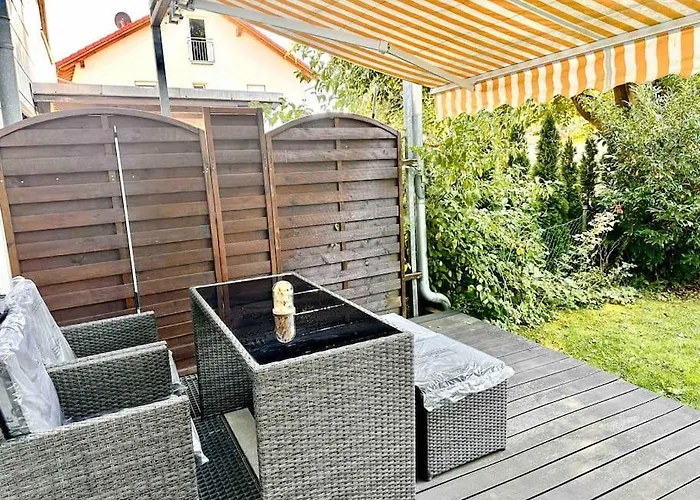 Daire Zuhause! Mit Garten *