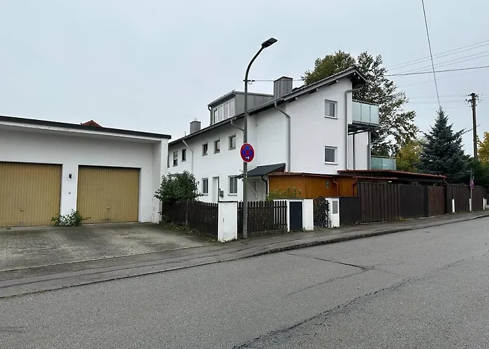 Zuhause! Mit Garten Forstinning