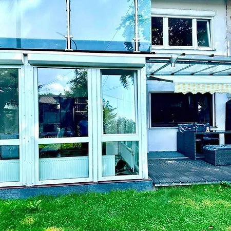 Zuhause! Mit Garten Forstinning