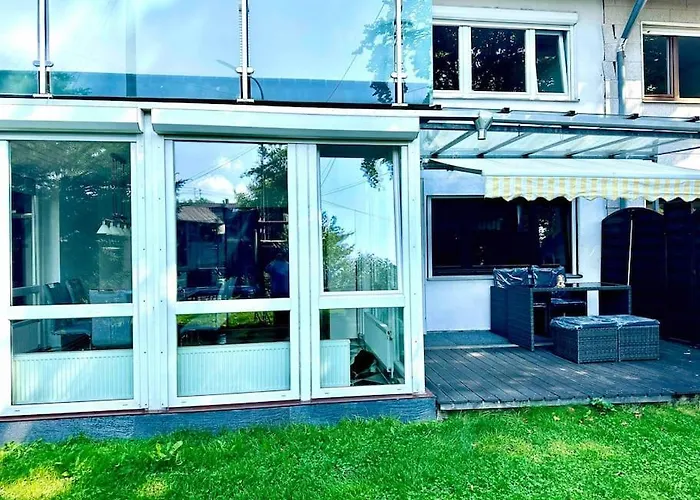 Zuhause! Mit Garten Forstinning